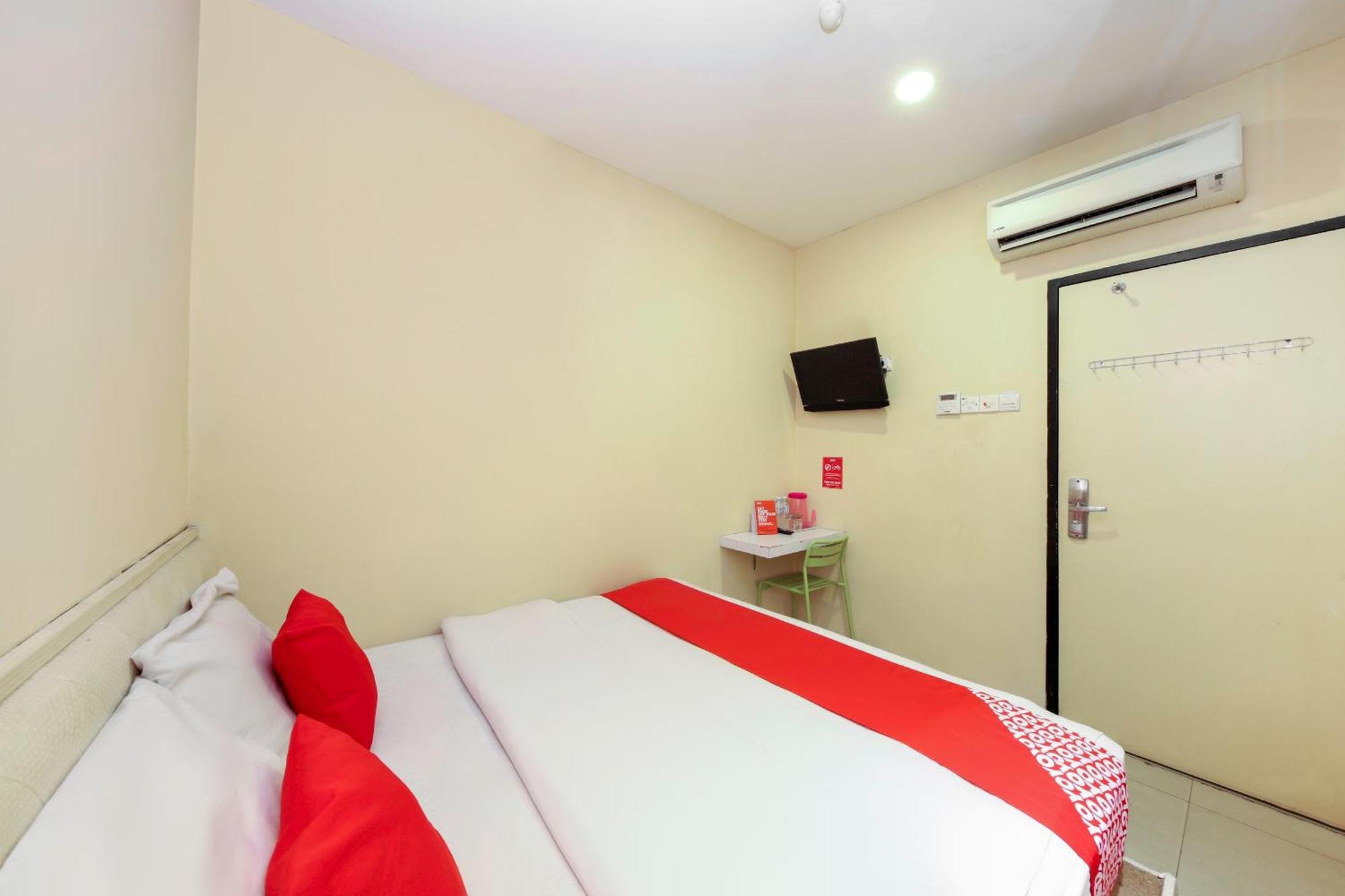 Oyo 479 The Green Hotel Ampang  Exterior photo